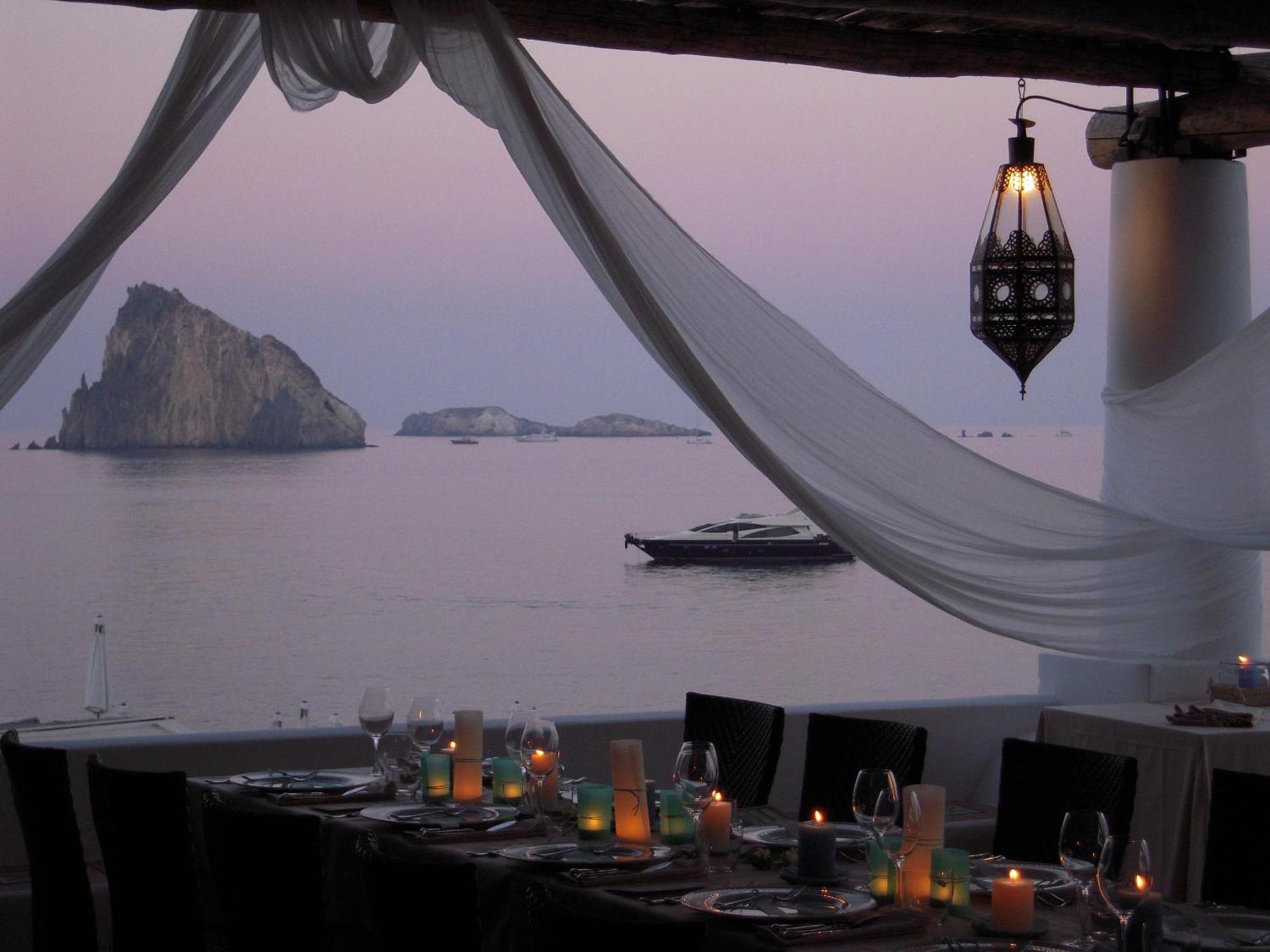 Hotel Cincotta Panarea Exteriör bild