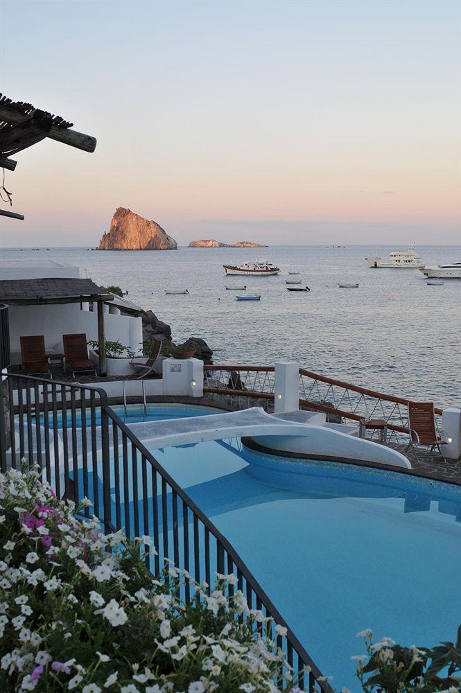 Hotel Cincotta Panarea Exteriör bild