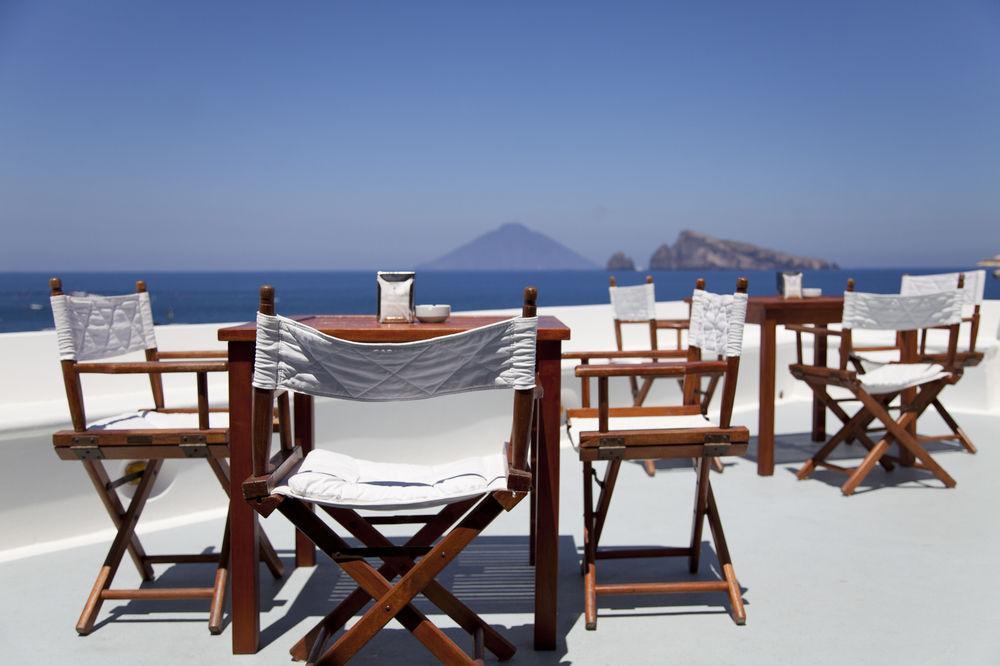 Hotel Cincotta Panarea Exteriör bild